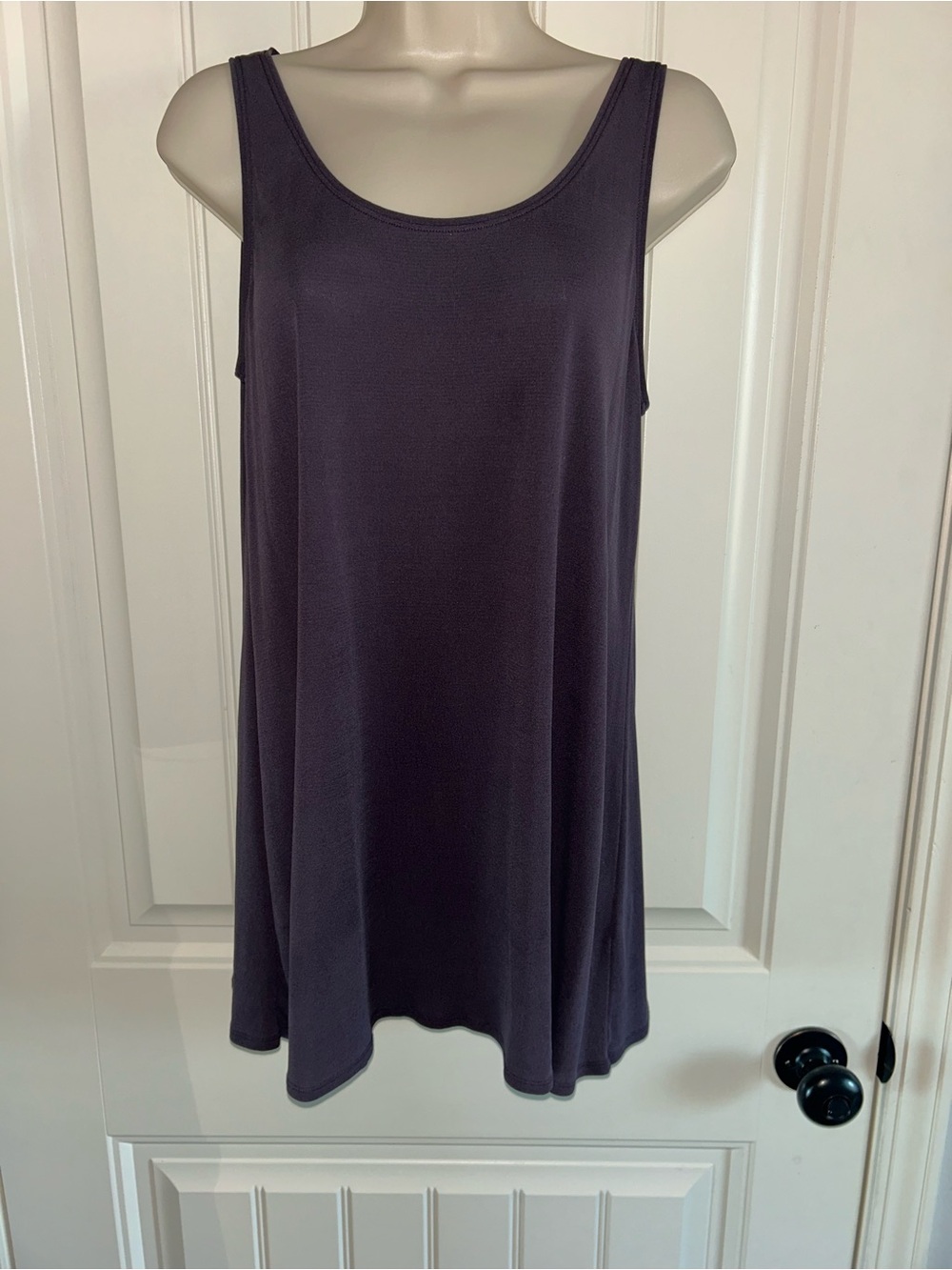 Eileen Fisher Deep Plum Purple Sleeveless A-Line Tank Camisole 100% Silk Sz S